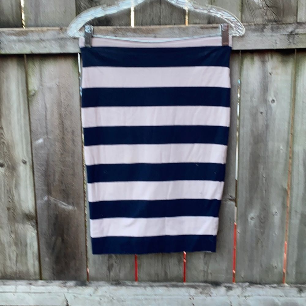 H&M Stripped Skirt sz. S